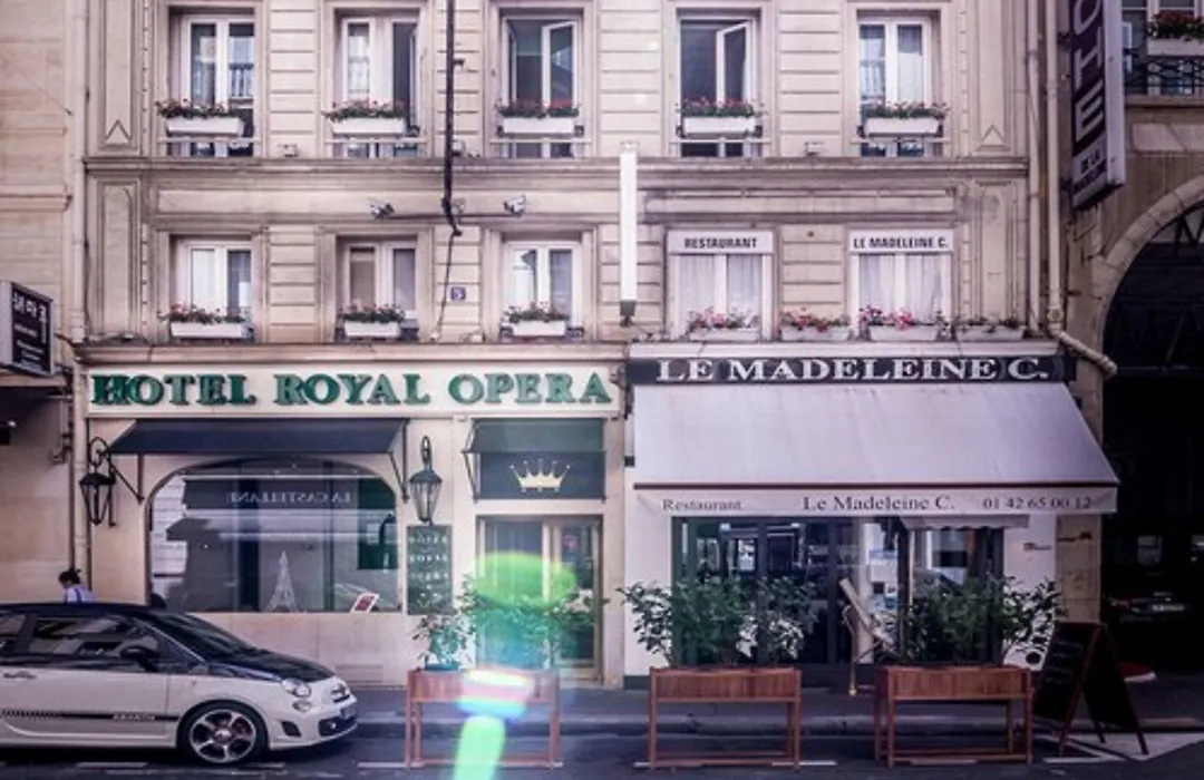 Hotel Royal Opera-1