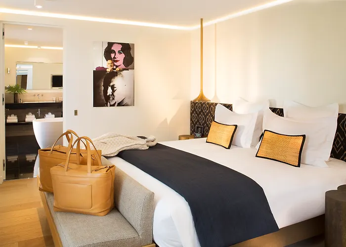 Hotel Marignan Champs-Elysees Parijs